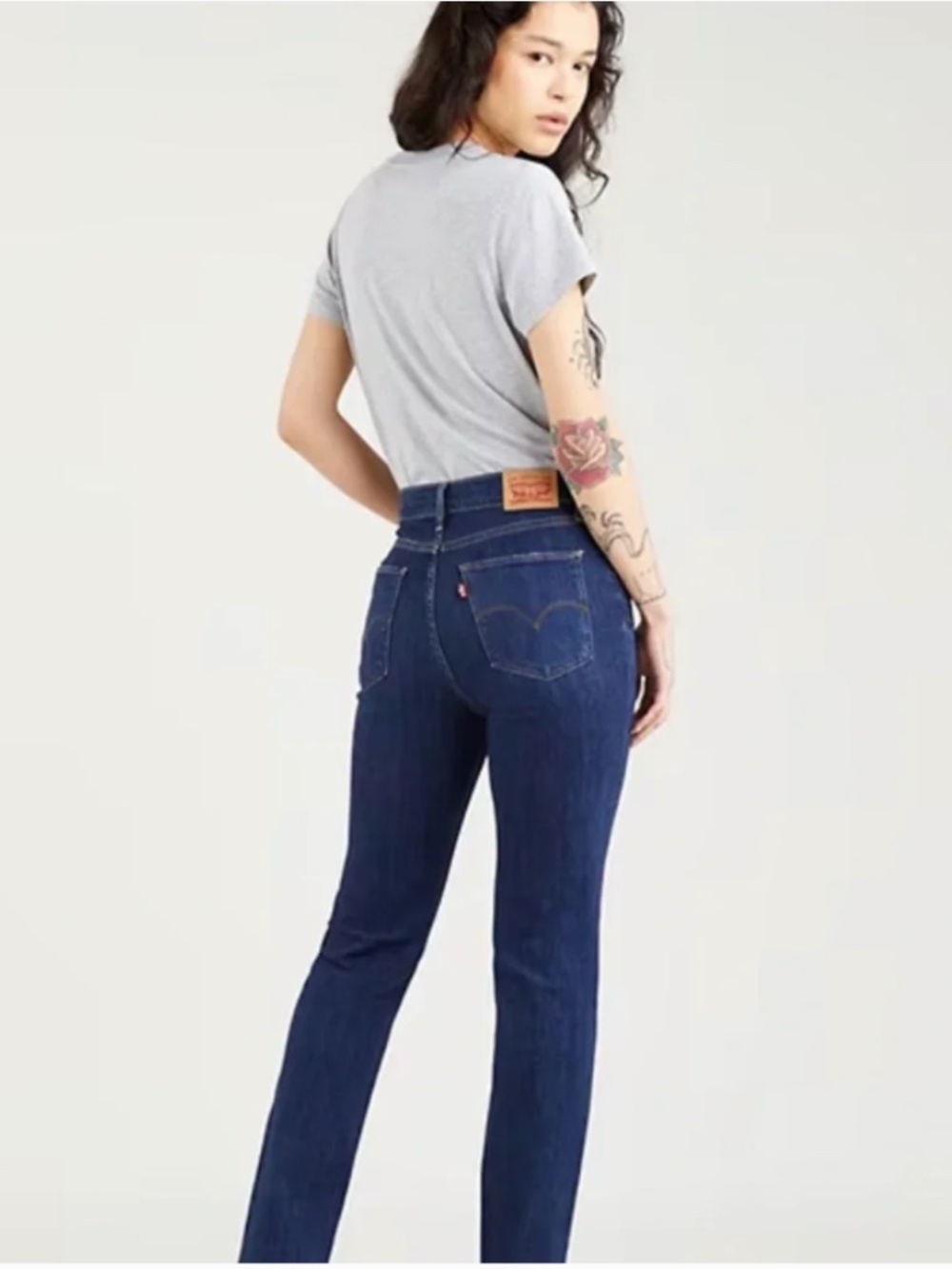 Levi’s 724 HIGH RISE STRAIGHT JEANS 26 31
